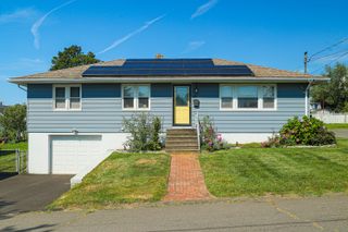 48 Karen Avenue, Waterbury, CT 06708