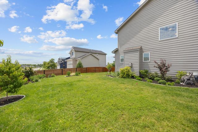 400 SE Tallgrass Lane, Waukee, IA 50263