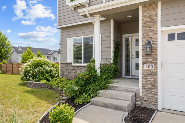 400 SE Tallgrass Lane, Waukee, IA 50263