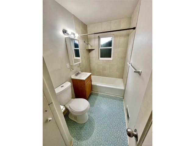 1735 S Vallejo St, Denver, CO 80223