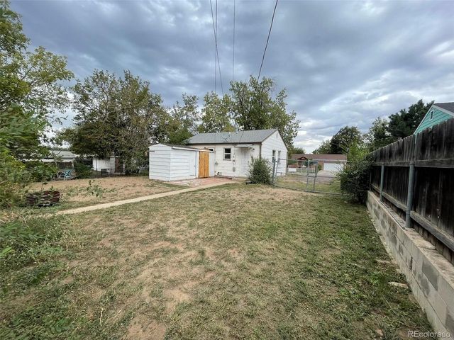 1735 S Vallejo St, Denver, CO 80223