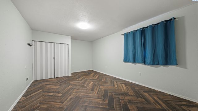 1001 S Benton, Kennewick, WA 99336