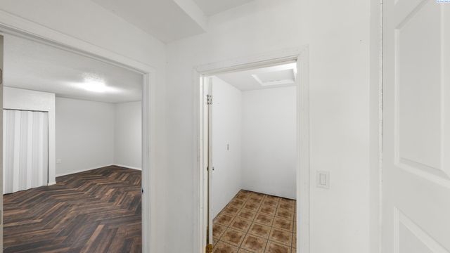 1001 S Benton, Kennewick, WA 99336