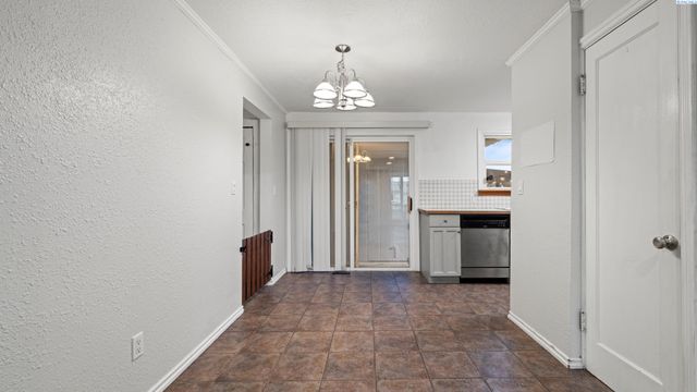 1001 S Benton, Kennewick, WA 99336