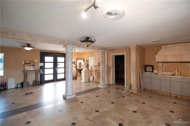 2900 N Mccoll Road, Mcallen, TX 78501