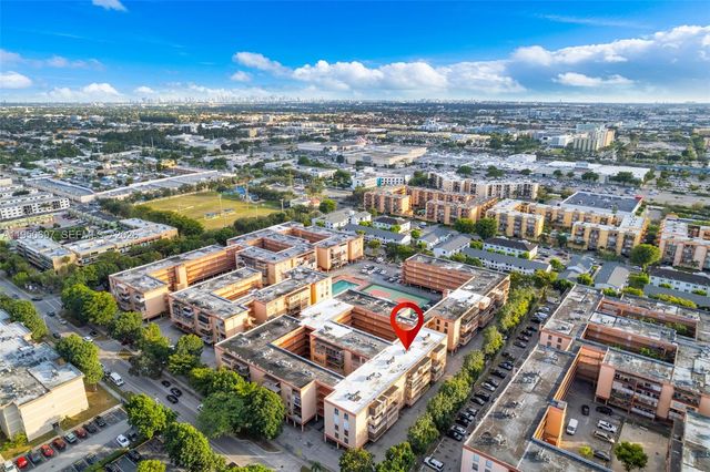 1890 W 56th St 1211, Hialeah, FL 33012