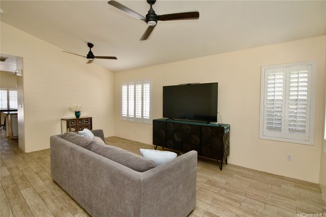 91-1029 Kaiikuwa Street, Ewa Beach, HI 96706
