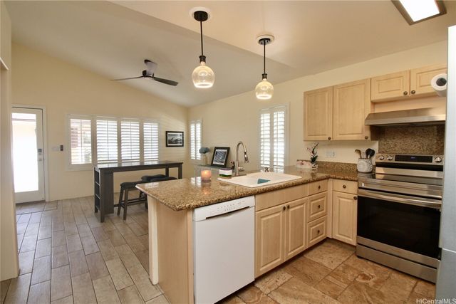 91-1029 Kaiikuwa Street, Ewa Beach, HI 96706