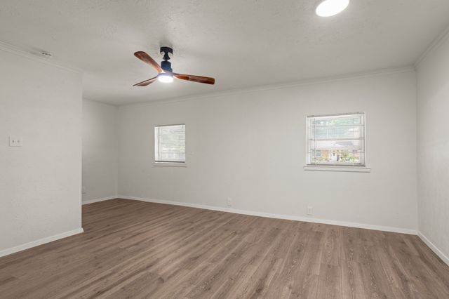 1820 Emery Street, Denton, TX 76201