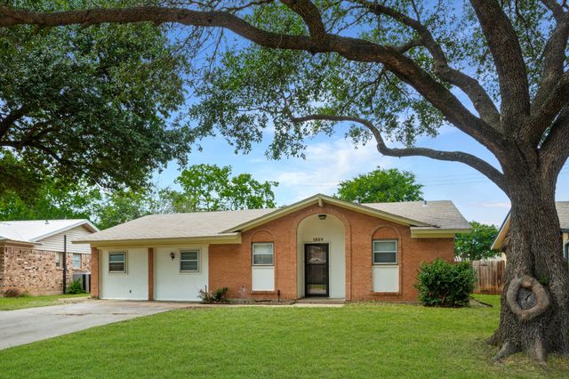1820 Emery Street, Denton, TX 76201