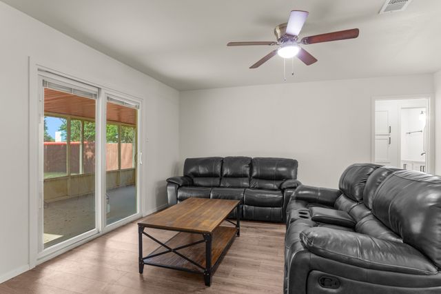 1820 Emery Street, Denton, TX 76201
