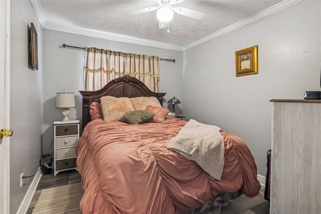 16319 Clearmont Drive, Houston, TX 77053