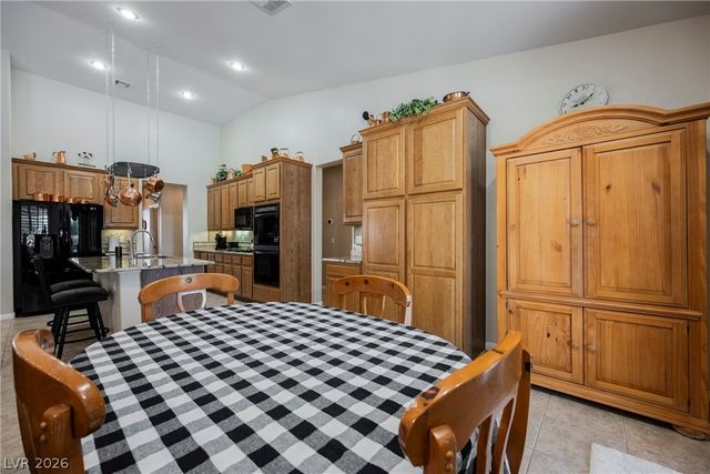 8513 Brent Lane, Las Vegas, NV 89143