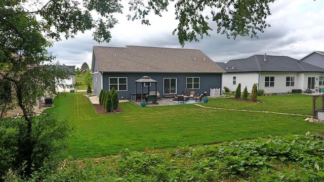 3920 Tanglewood Place, Janesville, WI 53546