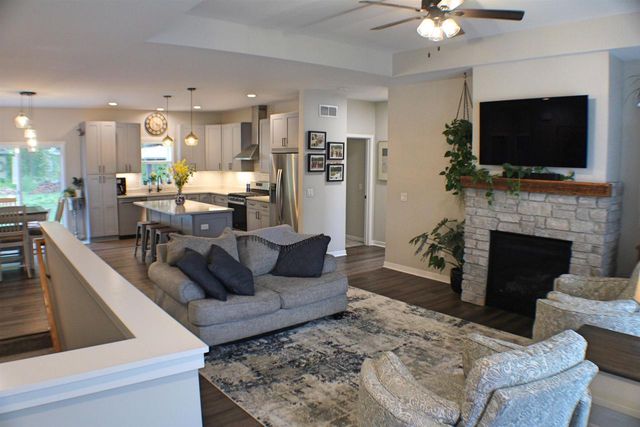 3920 Tanglewood Place, Janesville, WI 53546