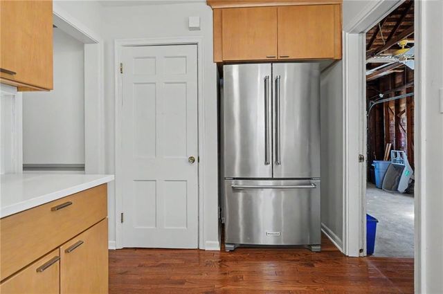 5212 W 57th Terrace, Roeland Park, KS 66205