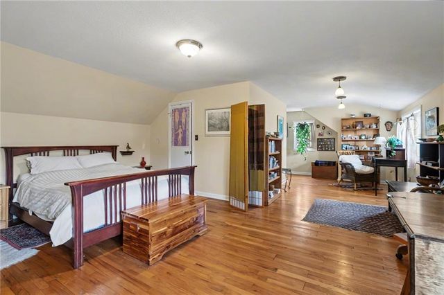 5212 W 57th Terrace, Roeland Park, KS 66205