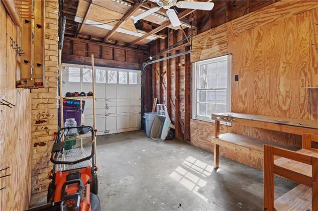 5212 W 57th Terrace, Roeland Park, KS 66205