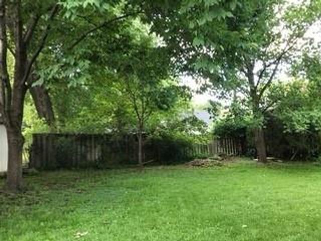 5212 W 57th Terrace, Roeland Park, KS 66205