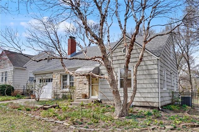 5212 W 57th Terrace, Roeland Park, KS 66205