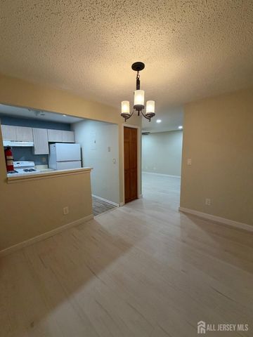 11 Tanglewood Court, South Brunswick, NJ 08852