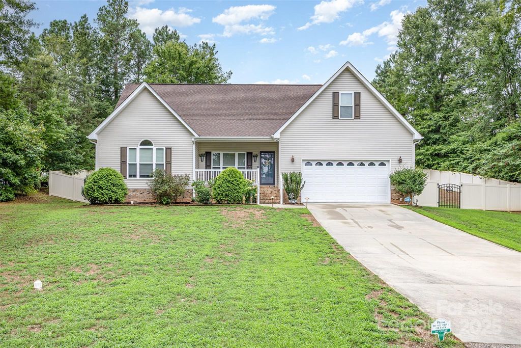 1785 Shamrock Avenue, Lancaster, SC 29720