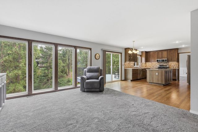 4815 S Bella Vista Dr, Veradale, WA 99037