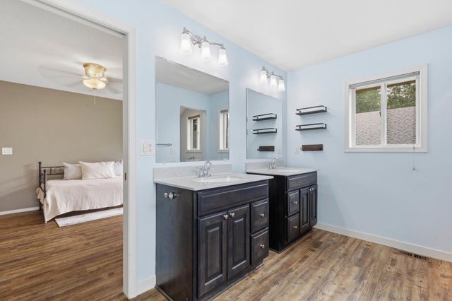 4815 S Bella Vista Dr, Veradale, WA 99037