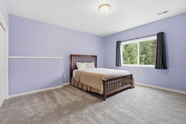 4815 S Bella Vista Dr, Veradale, WA 99037