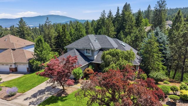 4815 S Bella Vista Dr, Veradale, WA 99037