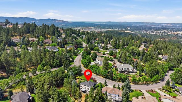 4815 S Bella Vista Dr, Veradale, WA 99037
