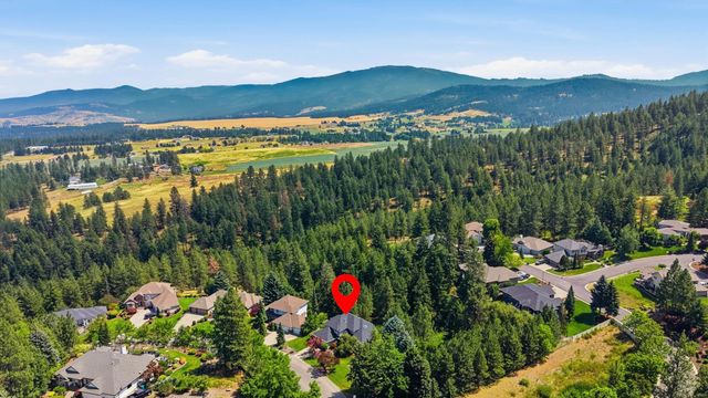 4815 S Bella Vista Dr, Veradale, WA 99037