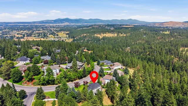 4815 S Bella Vista Dr, Veradale, WA 99037