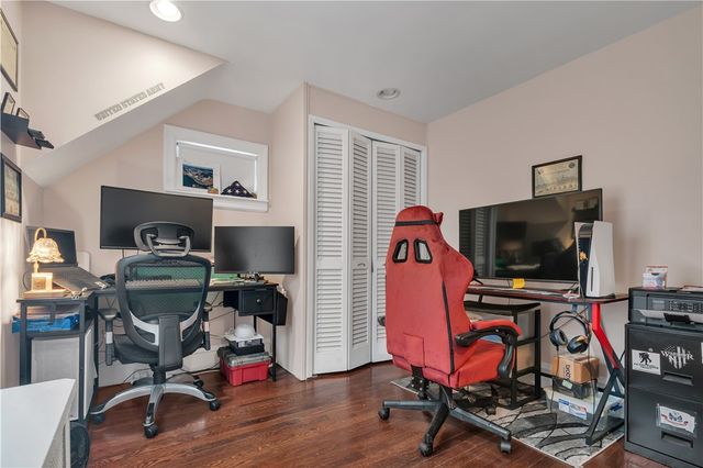 64 Julia Street, Cranston, RI 02910