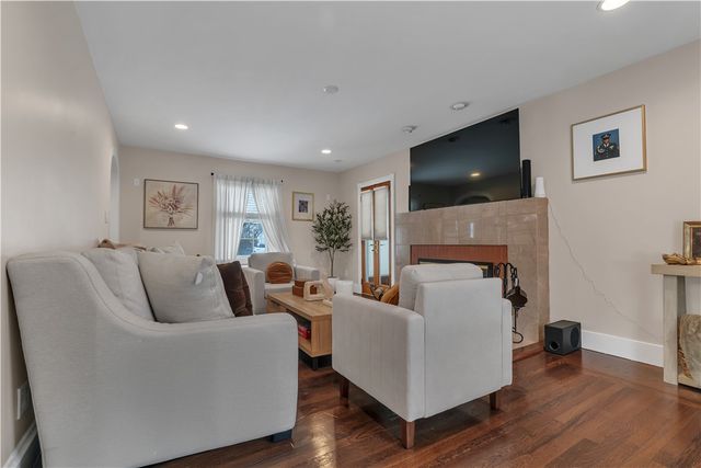 64 Julia Street, Cranston, RI 02910