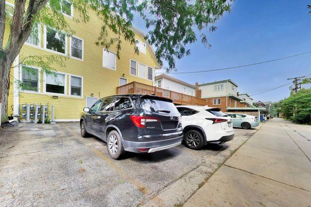 617 South Boulevard H, Oak Park, IL 60302