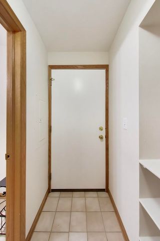617 South Boulevard H, Oak Park, IL 60302