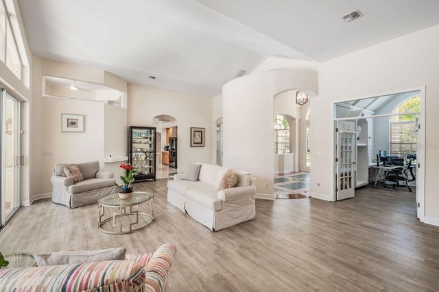 4561 ROANOAK WAY, Palm Harbor, FL 34685