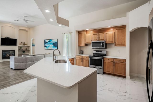 4561 ROANOAK WAY, Palm Harbor, FL 34685