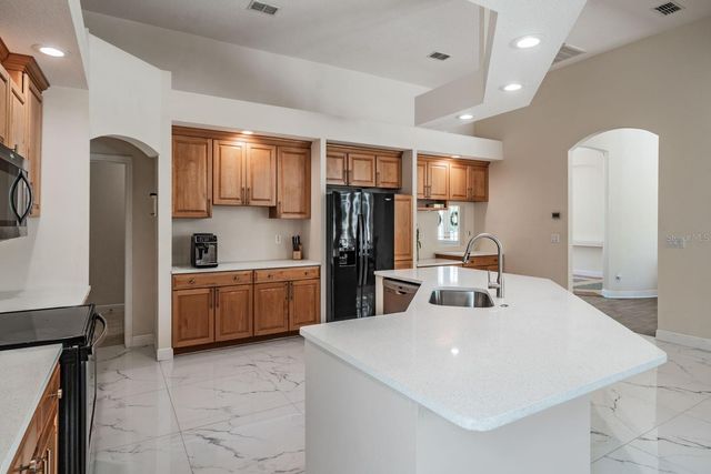 4561 ROANOAK WAY, Palm Harbor, FL 34685