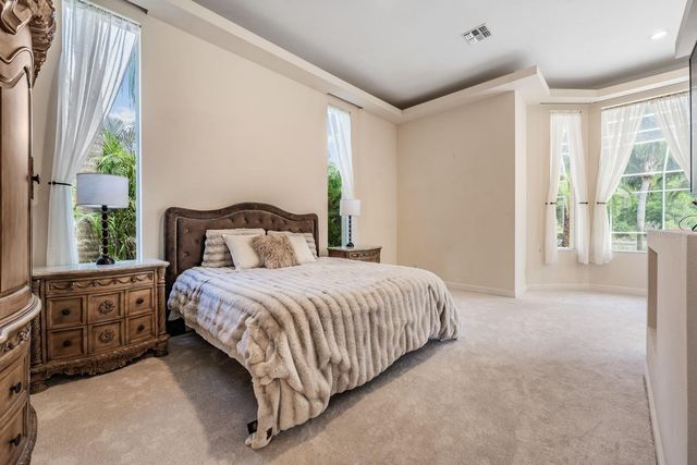 4561 ROANOAK WAY, Palm Harbor, FL 34685
