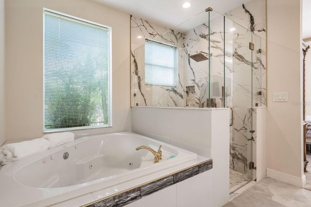 4561 ROANOAK WAY, Palm Harbor, FL 34685