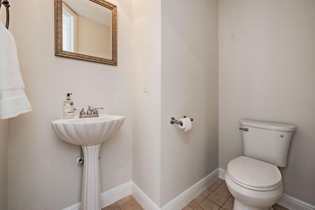 4561 ROANOAK WAY, Palm Harbor, FL 34685