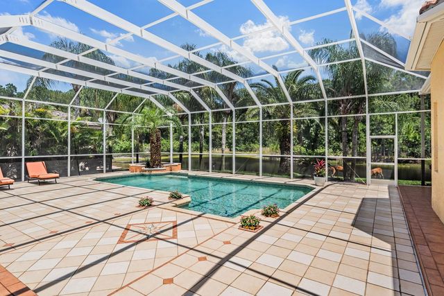 4561 ROANOAK WAY, Palm Harbor, FL 34685