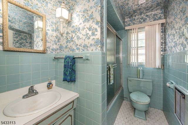 437 Southside Ave, Haledon Boro, NJ 07508