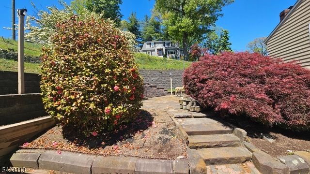 437 Southside Ave, Haledon Boro, NJ 07508