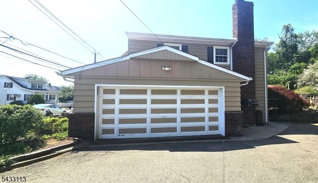 437 Southside Ave, Haledon Boro, NJ 07508