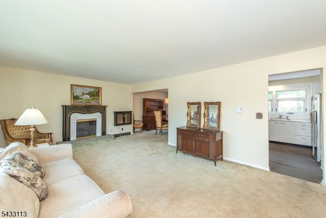 437 Southside Ave, Haledon Boro, NJ 07508