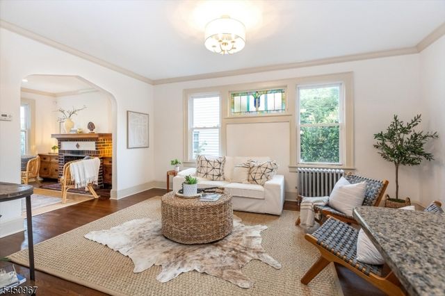 81 Boyden Ave, Maplewood Twp., NJ 07040