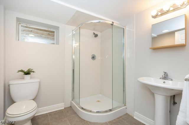 81 Boyden Ave, Maplewood Twp., NJ 07040
